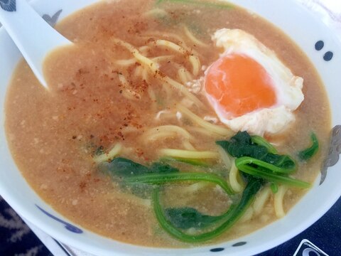 簡単！シンプル味噌ラーメン！